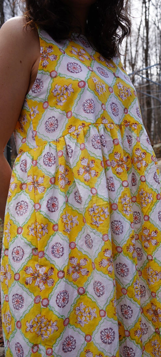 Robe à imprimé jaune soleil - Confectionnée sur commande dans TOUTE TAILLE