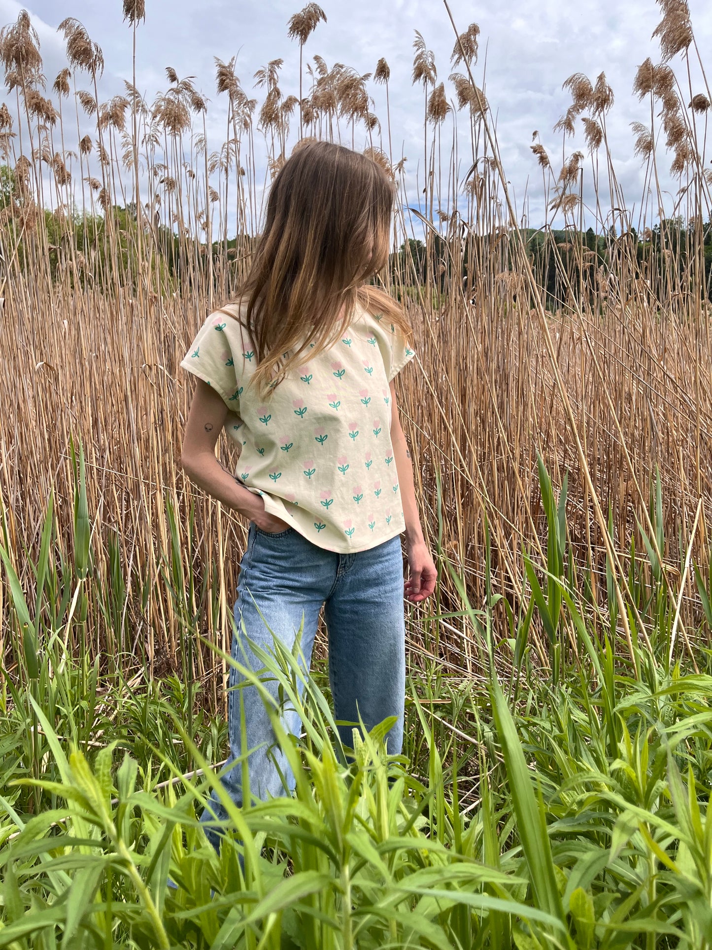 Boxy short sleeve- tulip print twill
