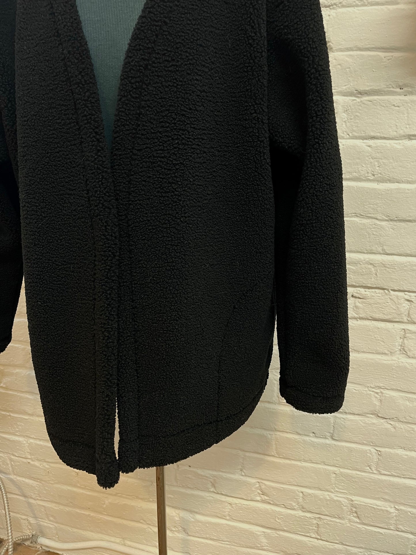 Extra thick sherpa cardigan- Black