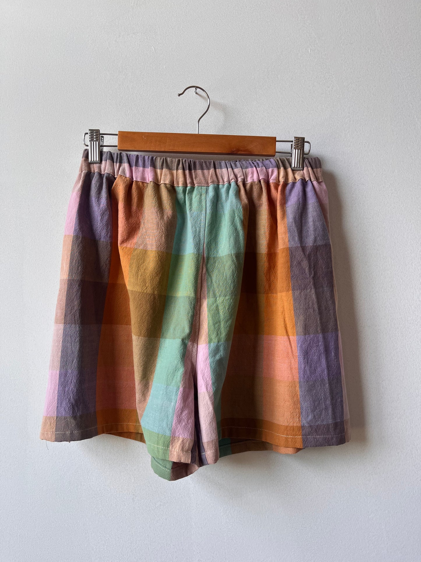 Plaid set- Tee & boxer shorts - Size Medium