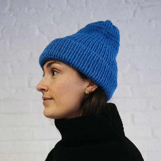 Extra thick Alpaca/Acrylic blend beanie - Bright Blue