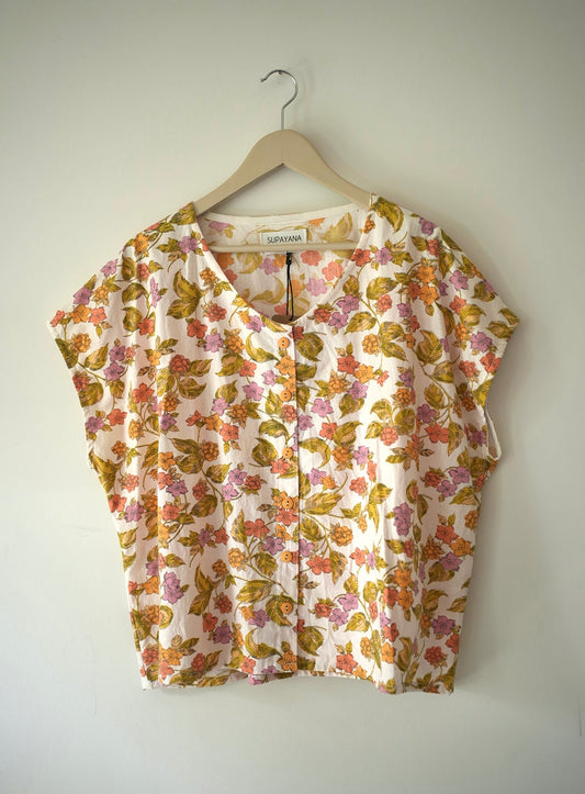 Haut boutonné en coton fabriqué à partir de tissu vintage deadstock