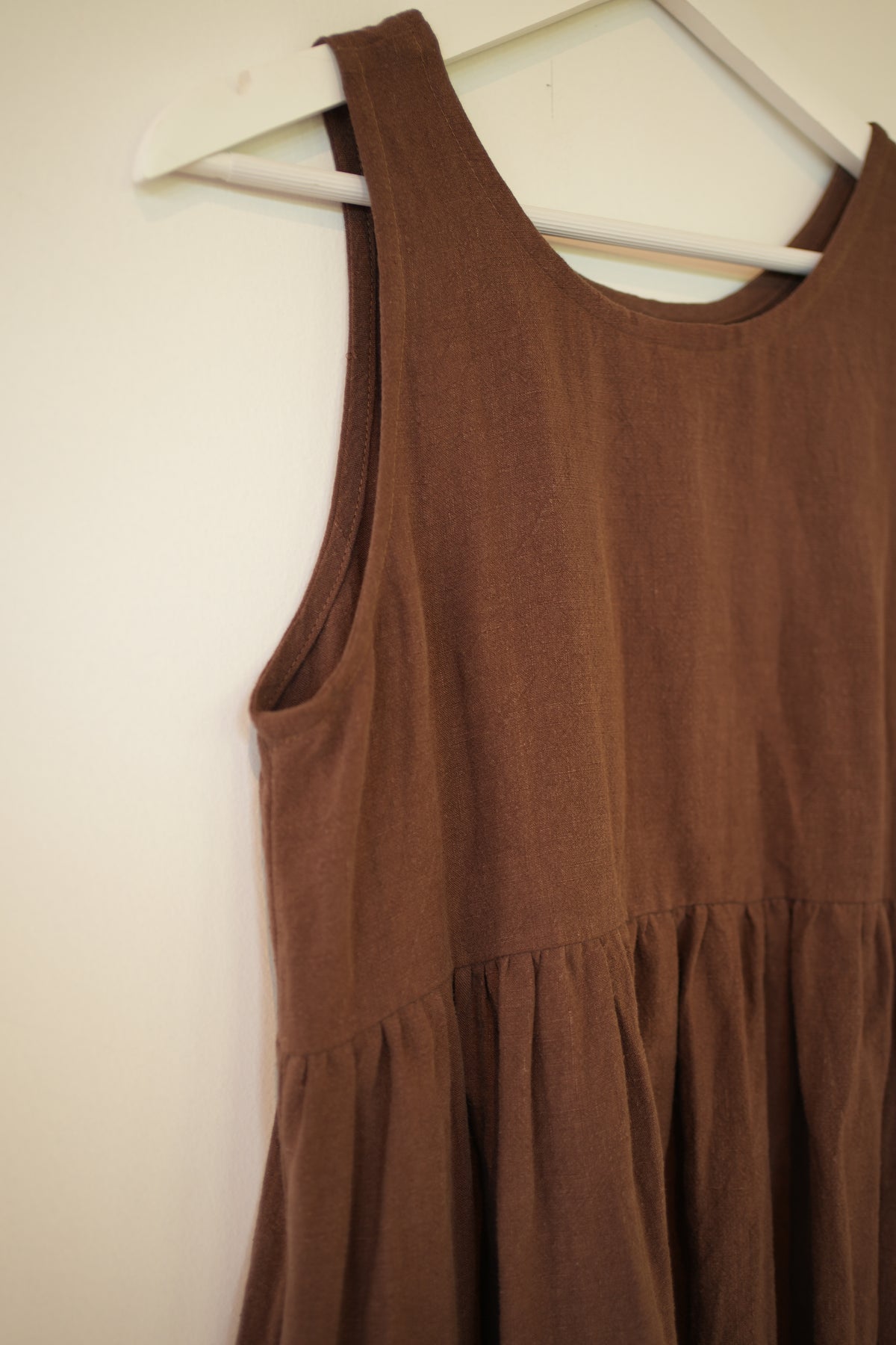 Robe Madeleine — lin cacao