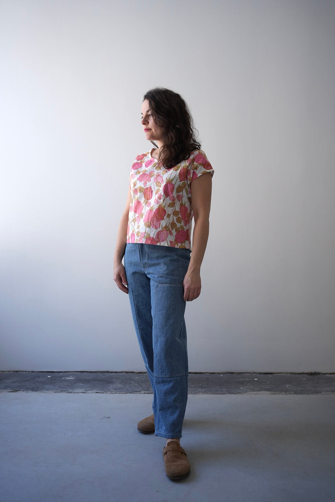 Haut ample à manches courtes - roses anciennes