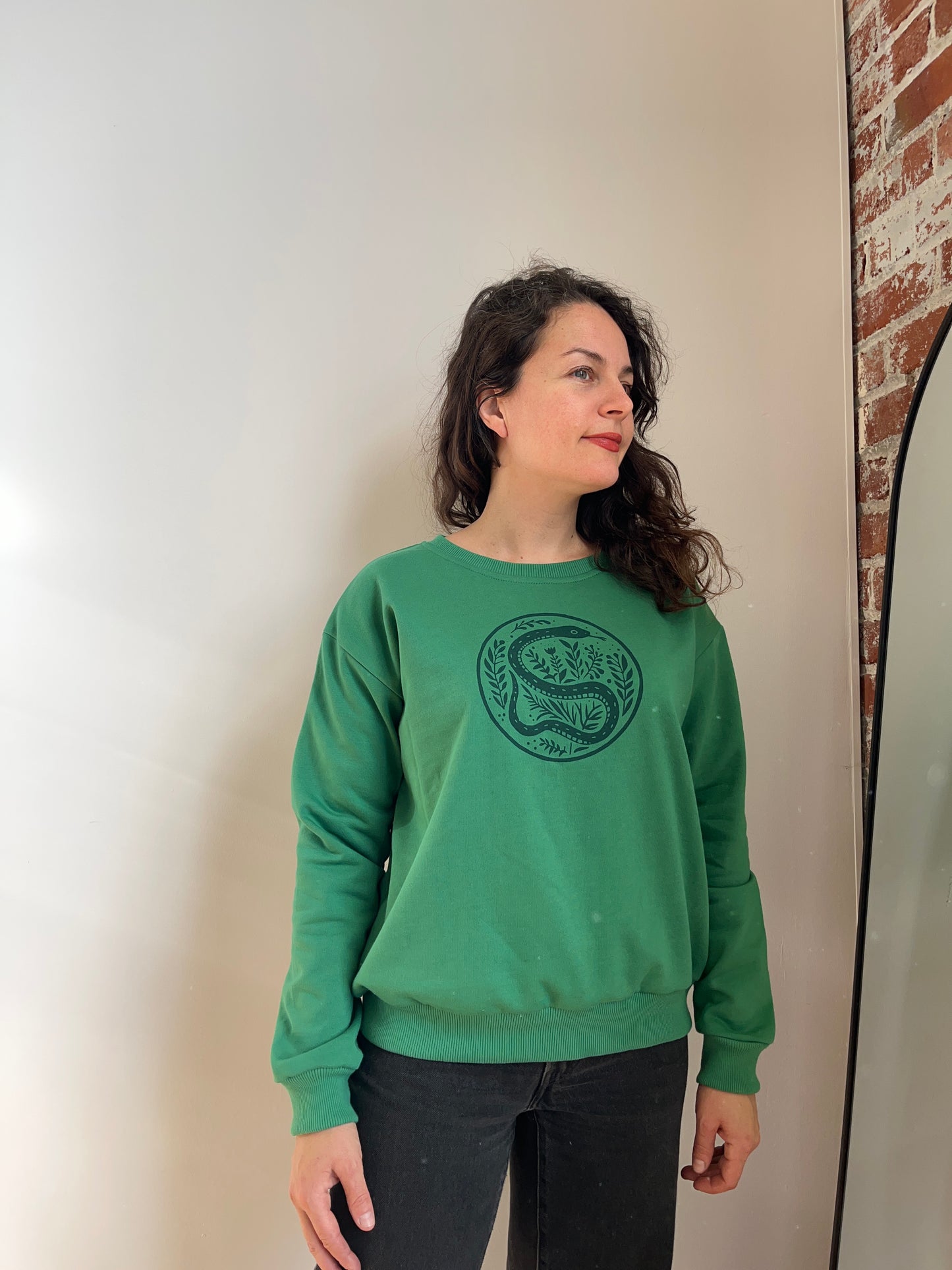 Women’s organic cotton Snake crewneck