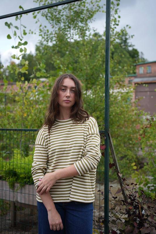 Olive & cream ribbed knit boxy top