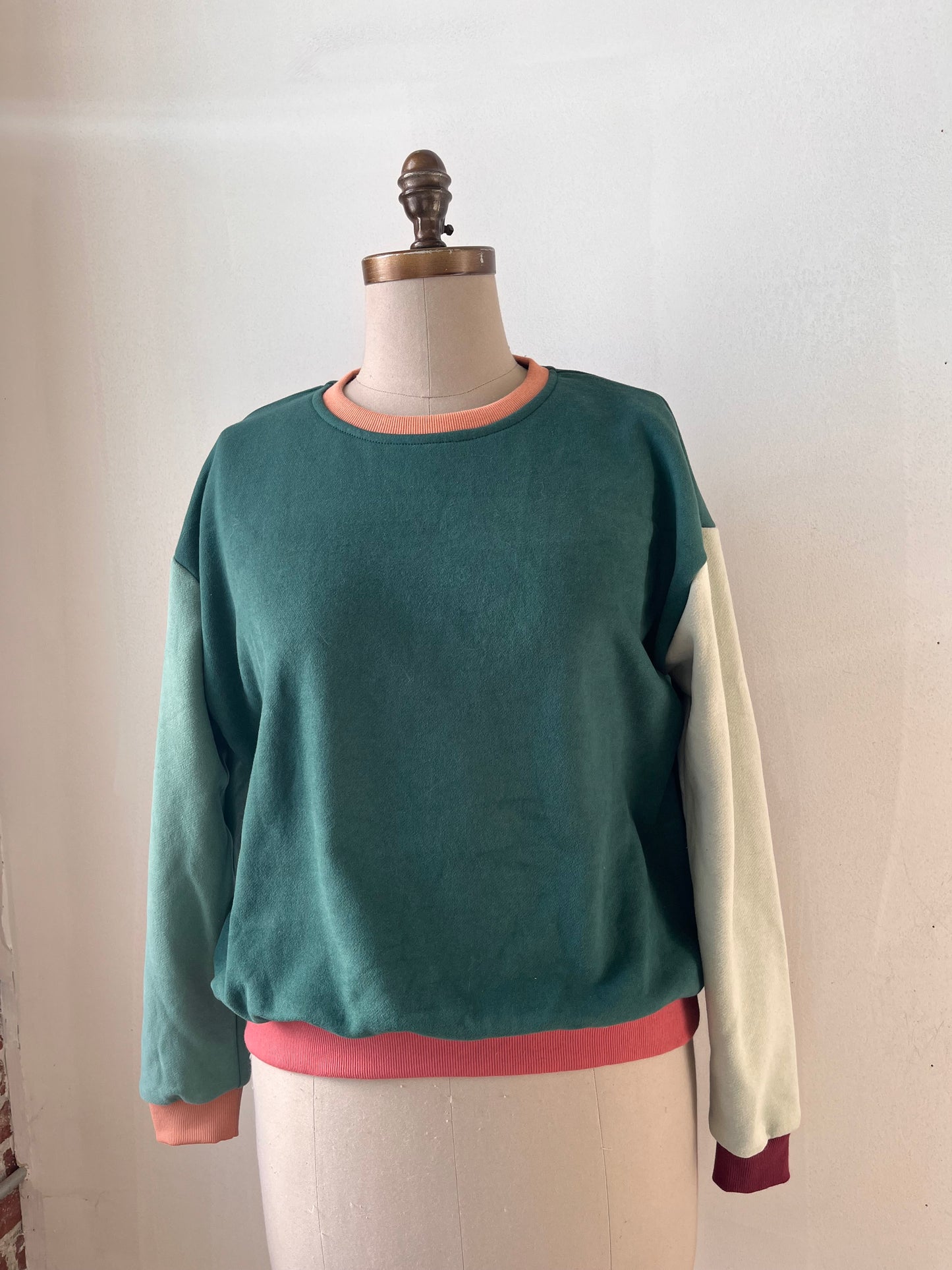 Colourblock sweatshirt