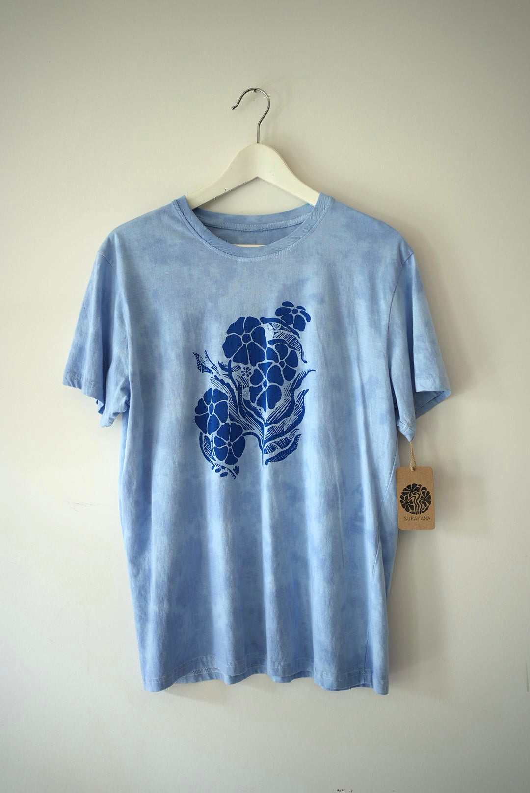 Cloudy blue cotton tshirt with flower screen print -Large