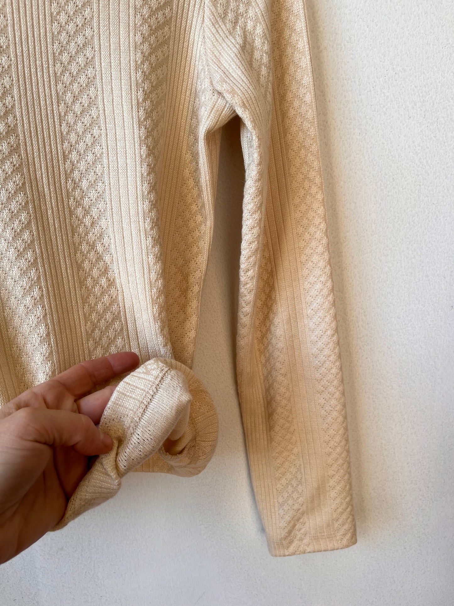 Creamy pointelle turtleneck