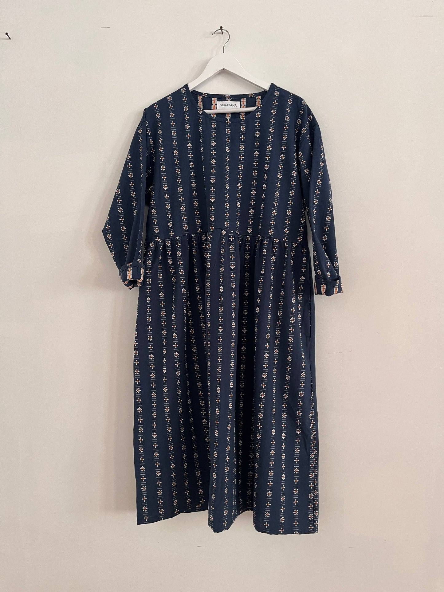 Indigo daises midi dress