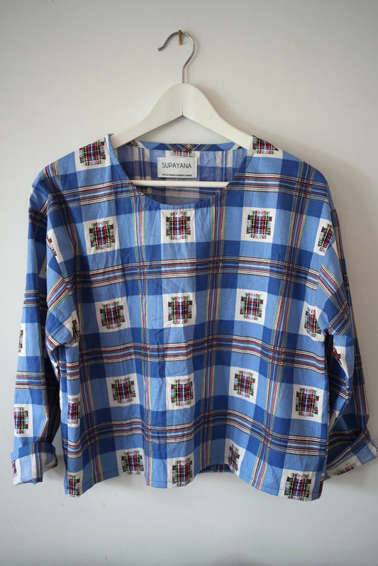 OOAK boxy top made from vintage deadstock cotton fabric M/L