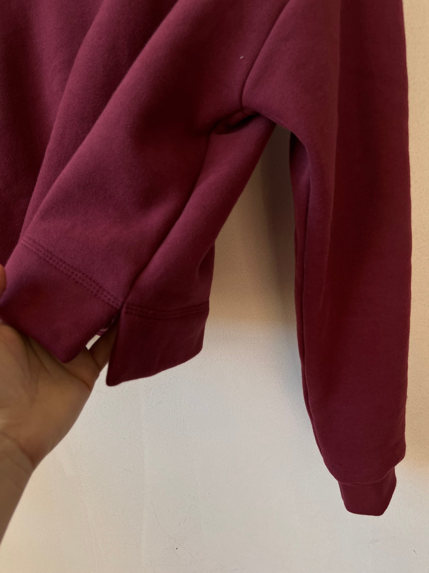 Nuage high neck sweatshirt- burgundy