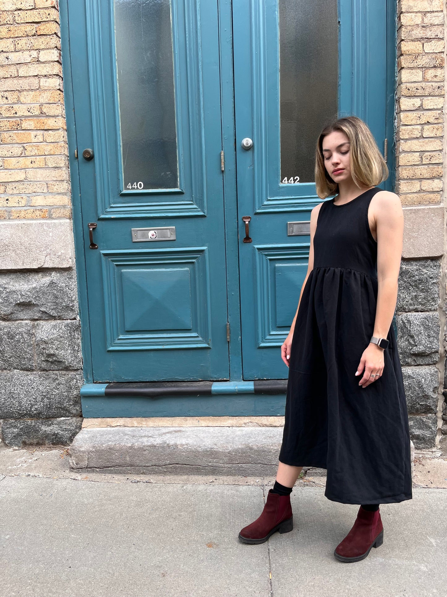 Madeleine dress- Linen/ Organic cotton blend- Black