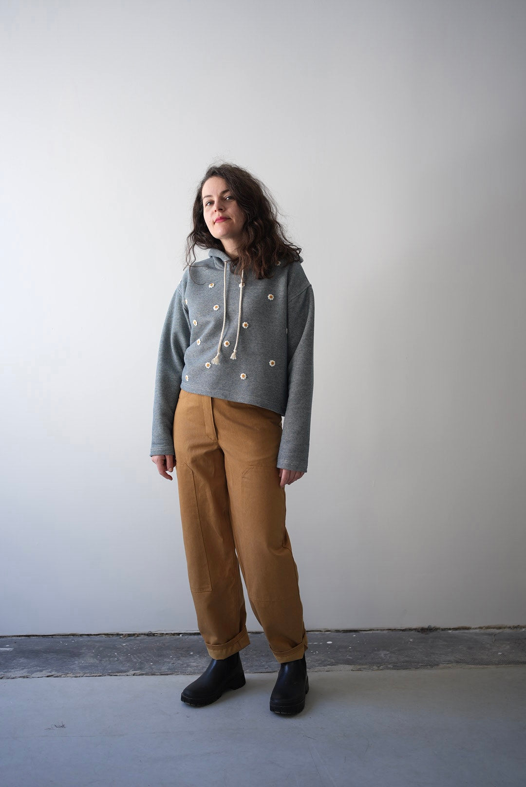 Chamomile cropped hoodie