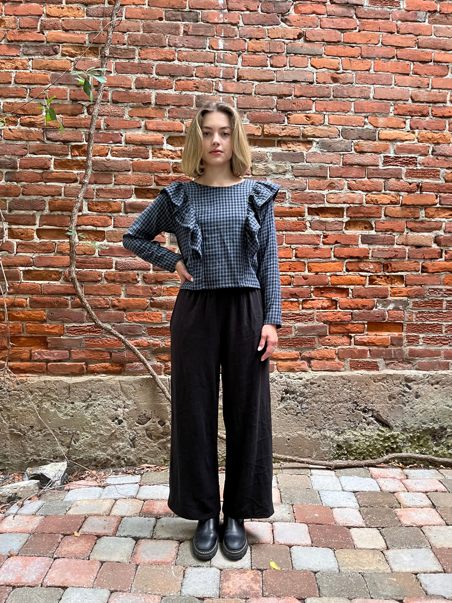 Aurelie pants with elastic waist- Black