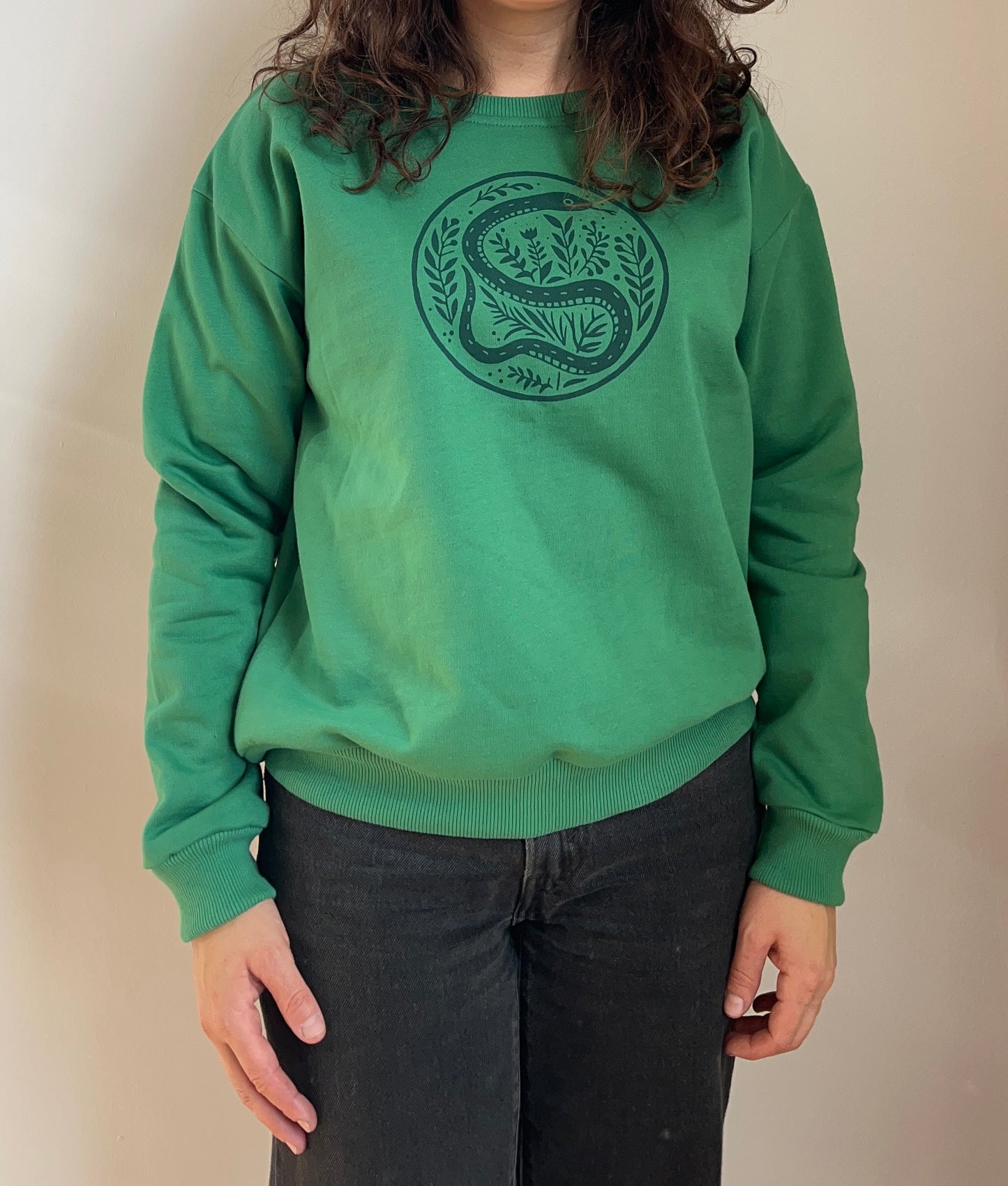 Women’s organic cotton Snake crewneck