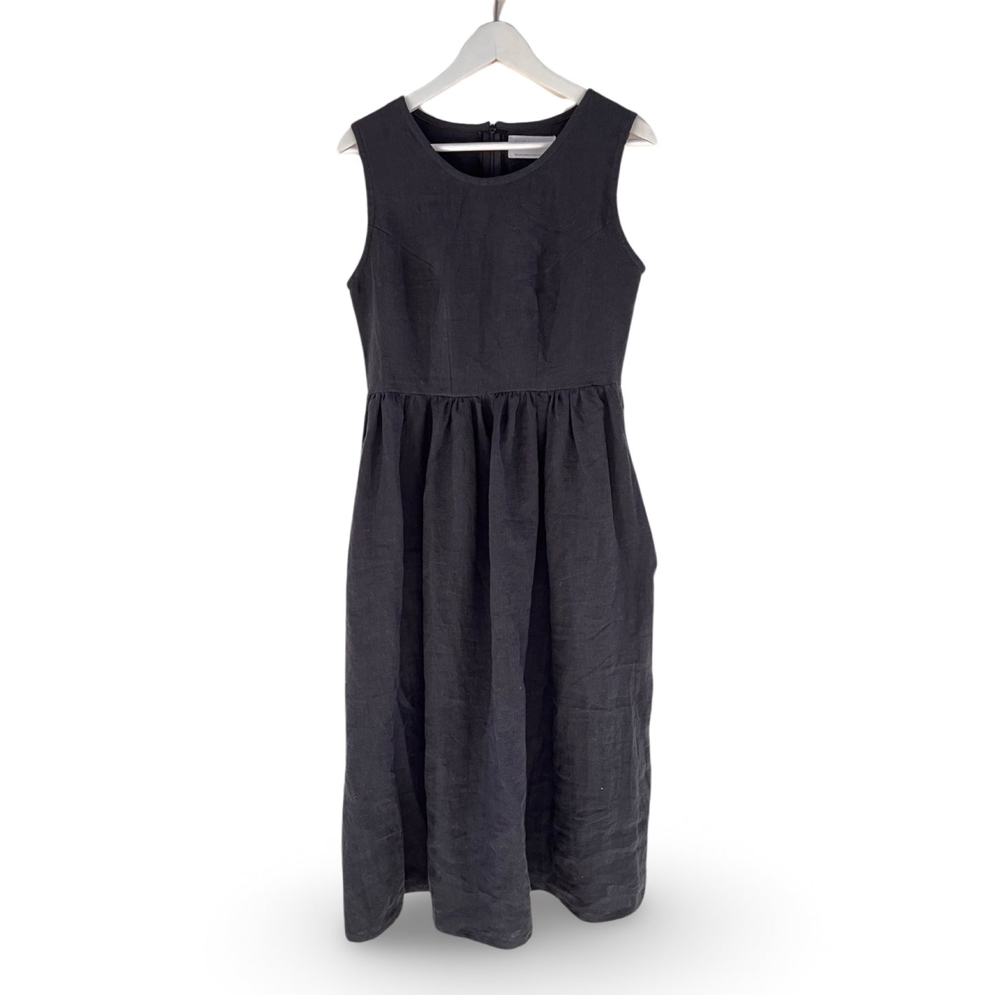 Sleeveless linen fit and flare midi dress- classic black