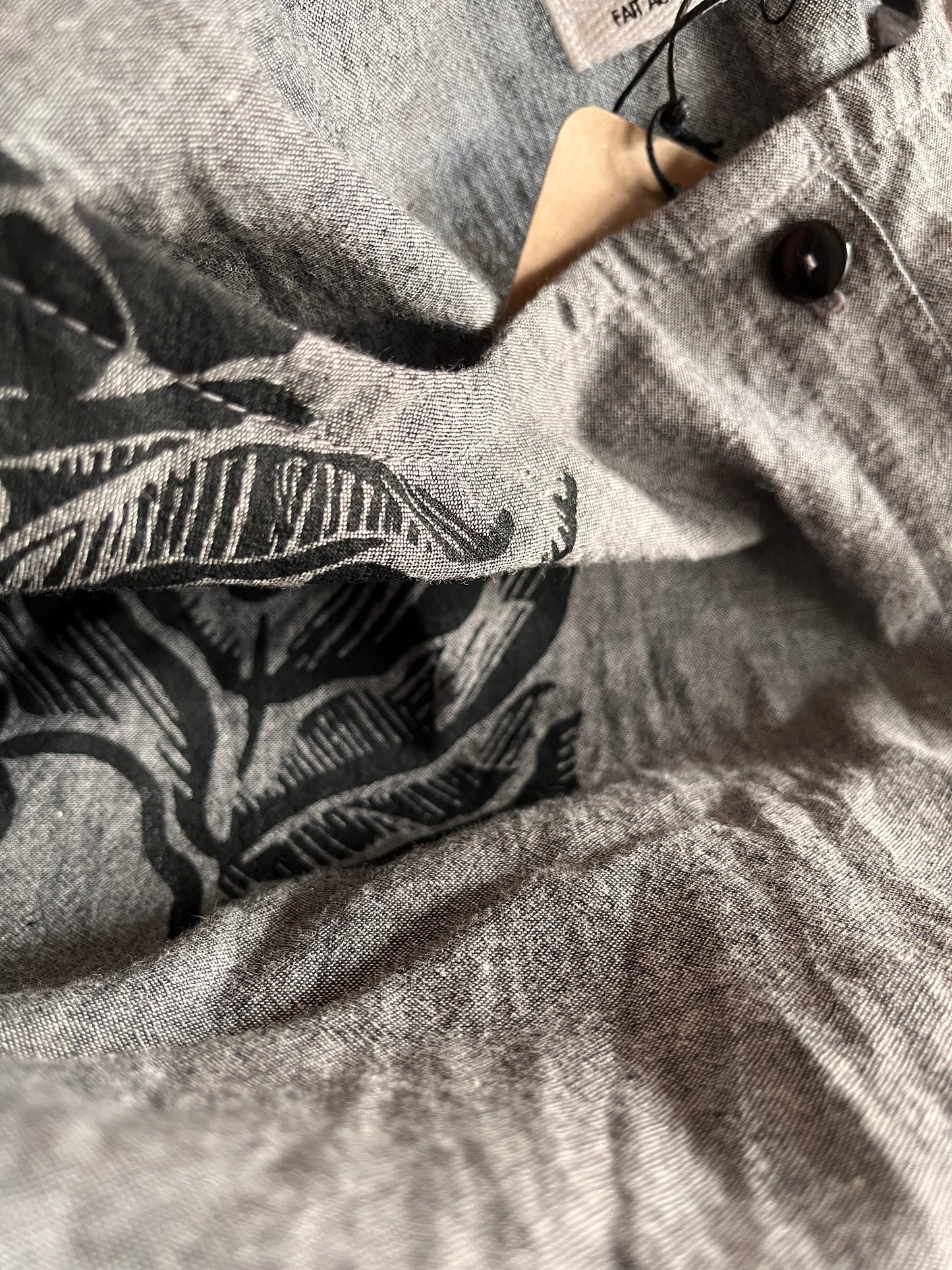 Blouse en coton gris à fleurs - DEUX prêtes à être expédiées en M/L et XL