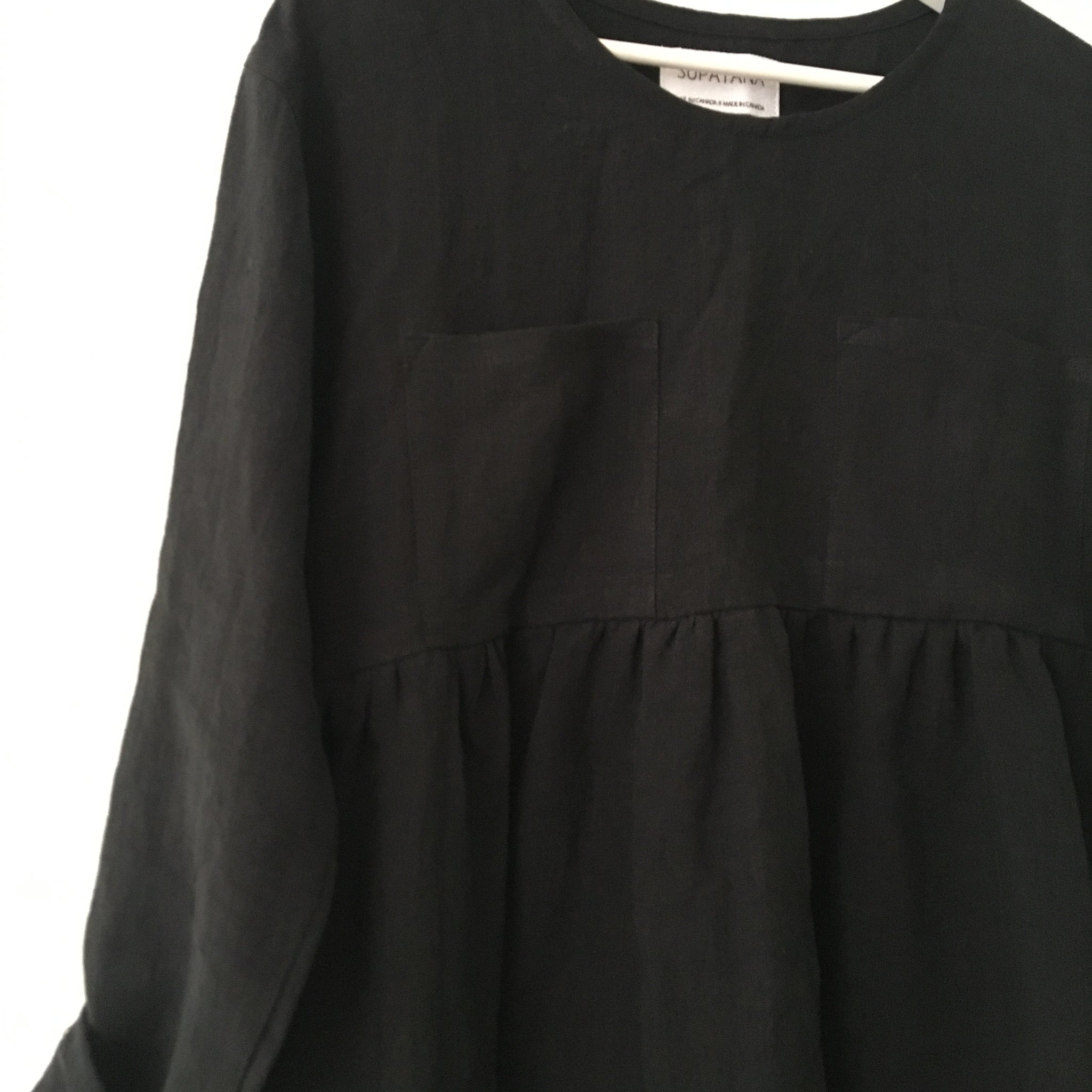Linen long sleeve pocket dress - black